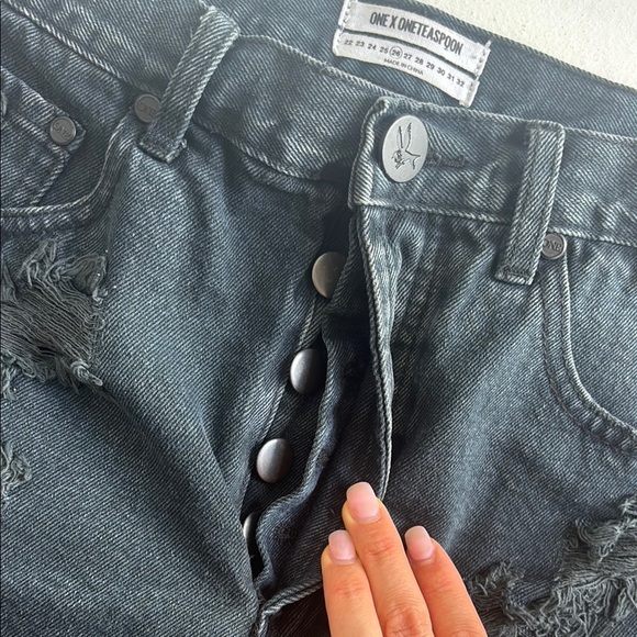 ONE X ONETEASPOON Distressed Black Denim Mini Skirt size 06 - Picture 8 of 11